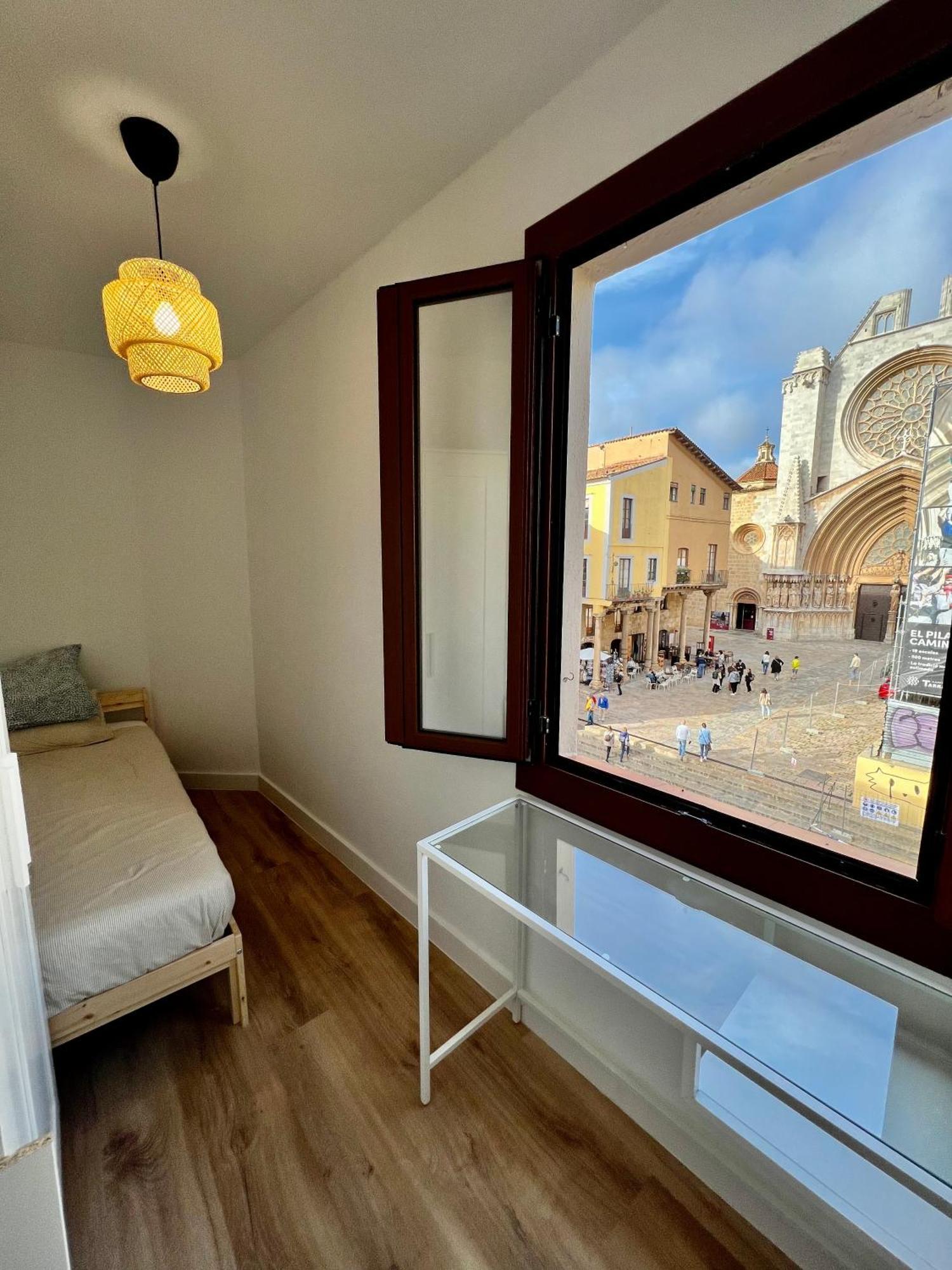 Acogedor Apartamento Enfrente De La Catedral Ταραγόνα Εξωτερικό φωτογραφία