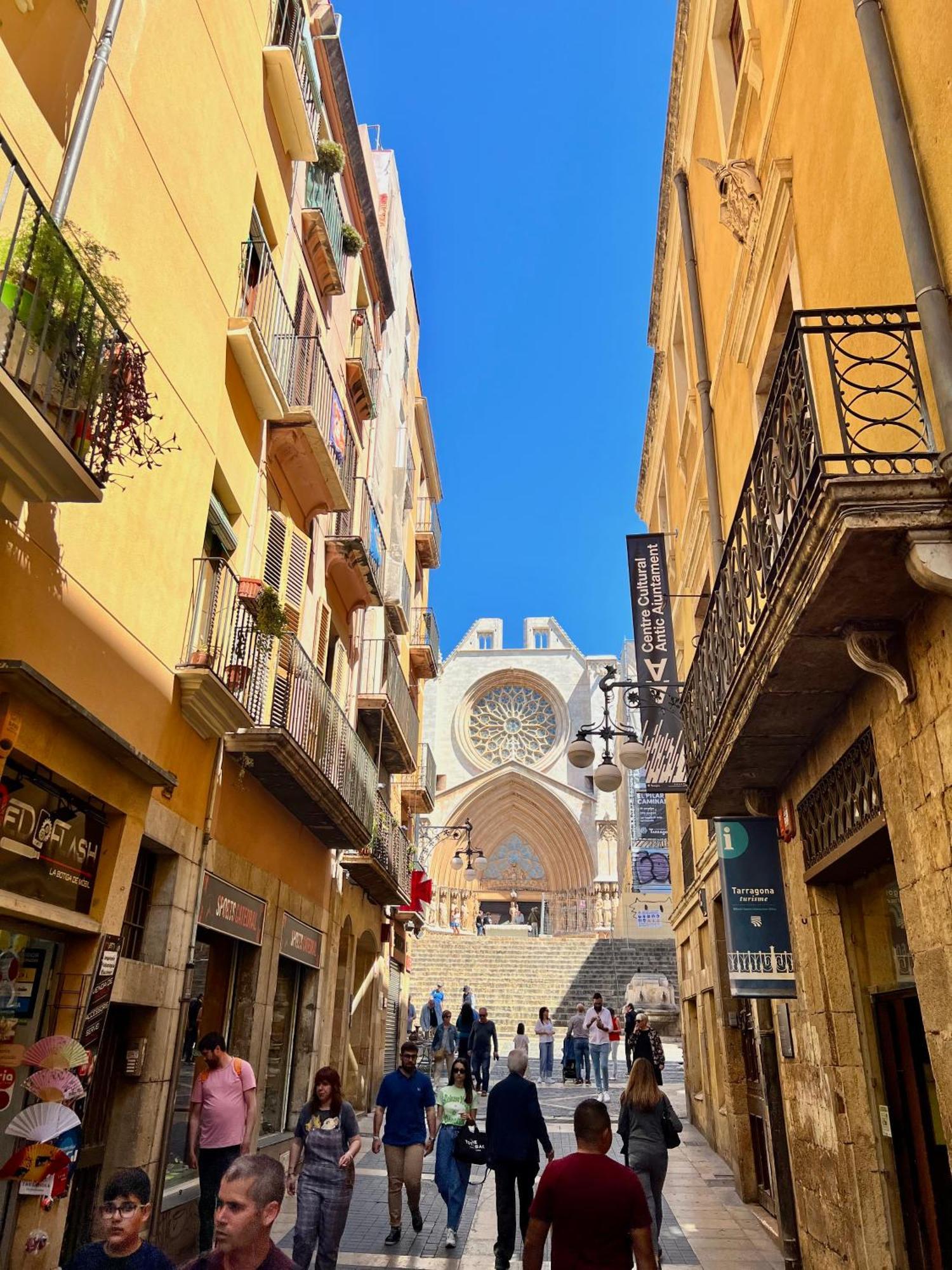 Acogedor Apartamento Enfrente De La Catedral Ταραγόνα Εξωτερικό φωτογραφία